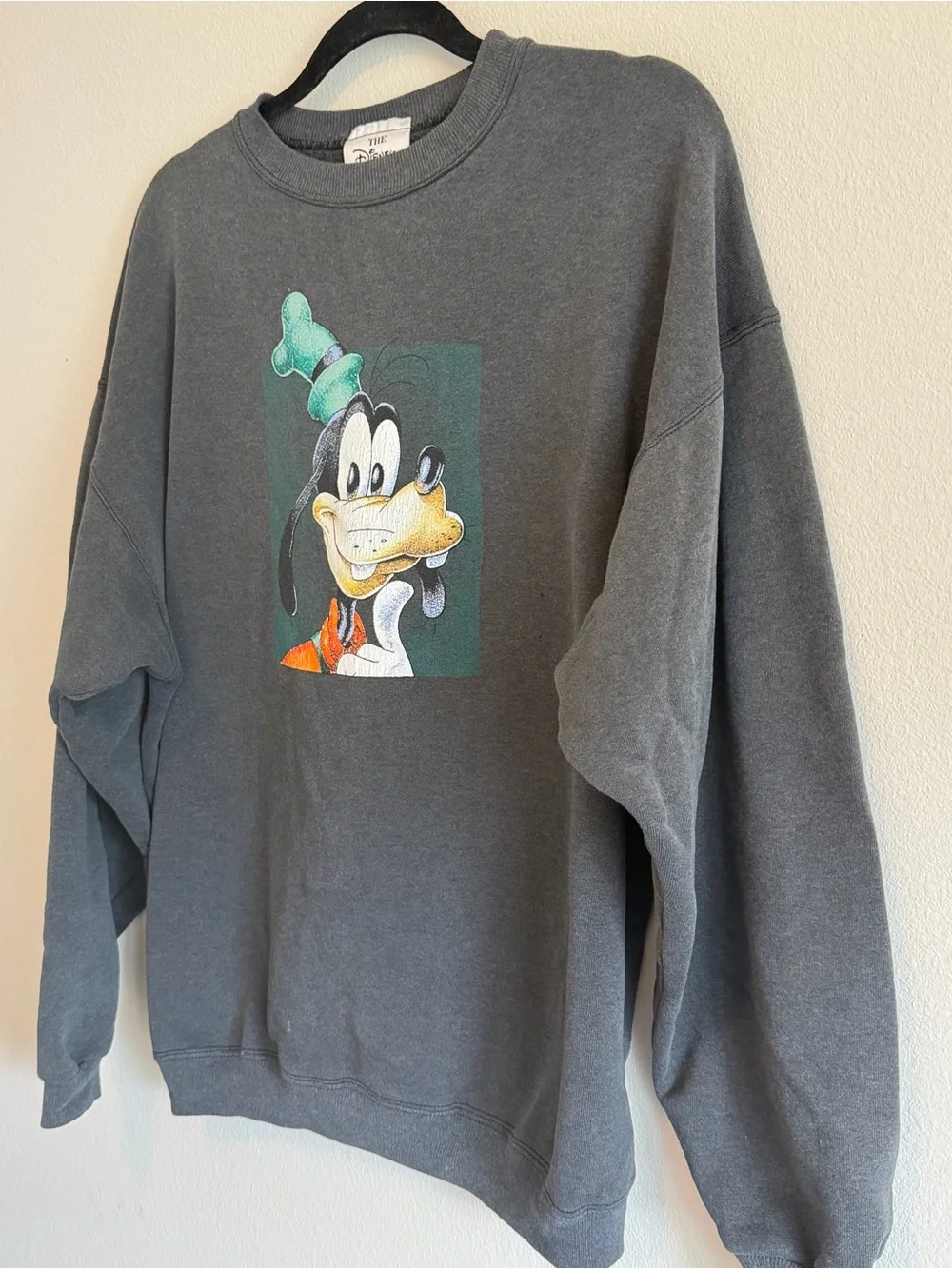 Vintage Disney Store Goofy Sweatshirt Adult XL Green 90's Black Distressed